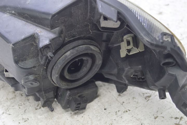 фото №10, Лампа правый перед nissan micra k12