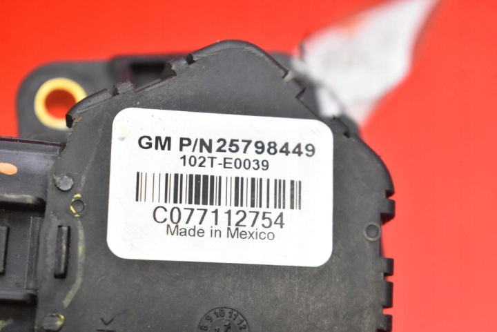 фото №8, Потенціометр педаль газу eu 25798449 chevrolet equinox 2 ii 2.4 ecotec 182km
