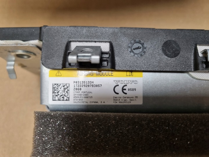 фото №12, Volvo xc60 ii панель шкіра консоль оригінал подушка безпеки водій пасажир колінний