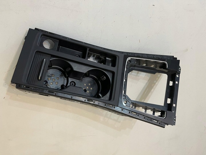 фото №5, Volkswagen vw golf vii рамка панель средний cupoholder 5g1863245f