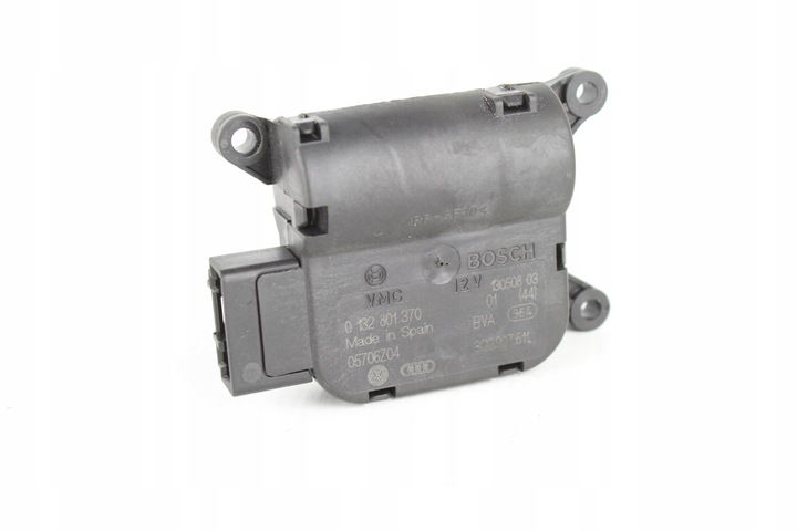 фото №5, Двигунчик нагрівача passat b6 05-10 3c0907511 0132801370