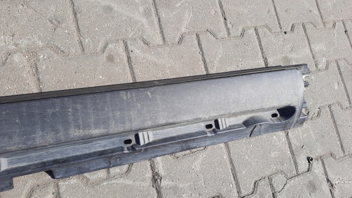 фото №5, Молдинг пороговая правая 30698371 volvo xc70 05-07r