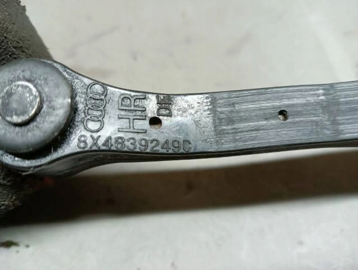 фото №3, Audi a1 8x обмежувач двері зад задніх 8x4839249c