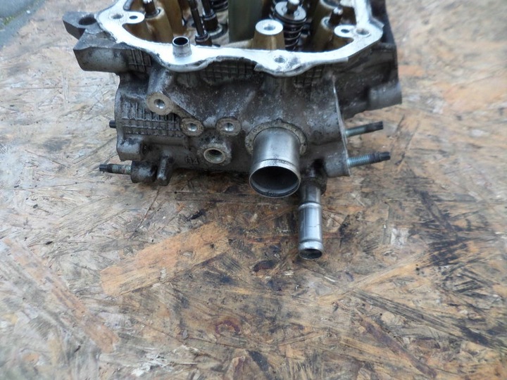 фото №8, Головка двигуна клапанів toyota yaris 1nr 1.33 auri