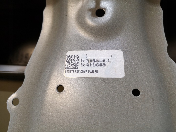 фото №13, Крышка багажника tesla s