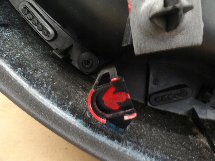 фото №6, Audi a4 b8 2009 універсал оббивка двері правий зад задня 8k1867306