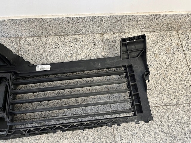 фото №11, Mercedes b-klasa iii w247 впуск руль воздуха жалюзи a2478854500 kk