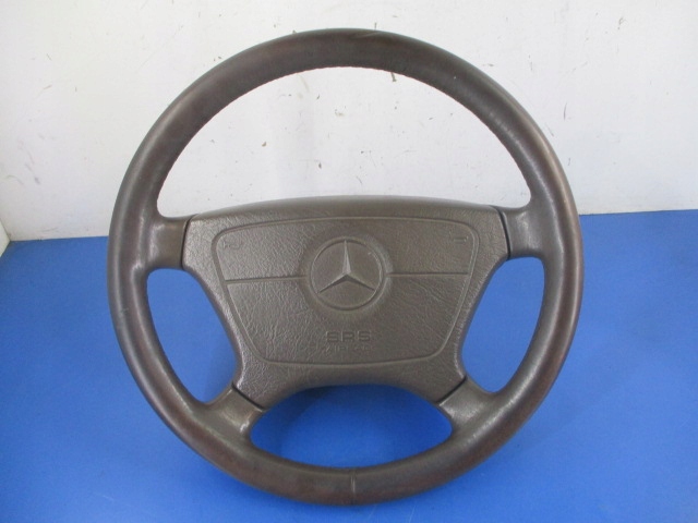 фото №1, Mercedes c w202 s202 руль коричневая кожа