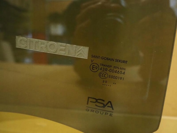 фото №3, Скло 2020 двері правий зад гравірування citroen c4 iii