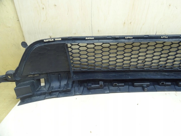 фото №7, Renault trafic iii vivaro решётка средняя бампера 622544919r