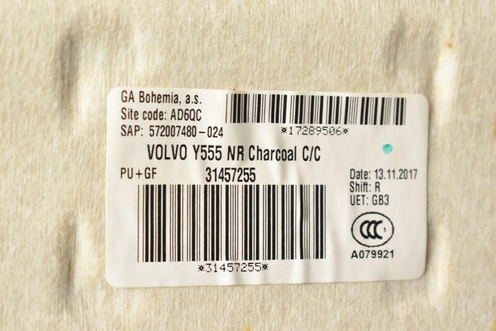 фото №11, Стеля чорна стійки ручки захисні накладки volvo s40 2 ii 5d hb рестайлінг 16-20