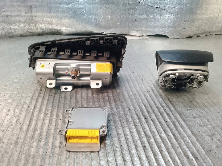фото №9, Комплект подушок подушка skoda fabia ii 5j0880201b 5j1880202a 1c0909605k