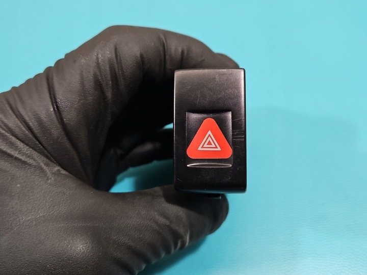 фото №2, Перемикач світла аварійних vw new beetle 98- 1c0953235b