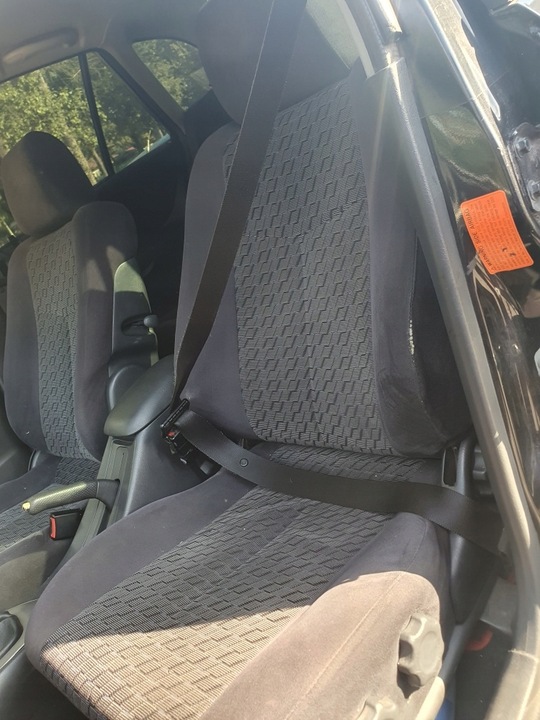 фото №10, 197400-2010 1l01 расходомер mazda 6 323f 99-2000 4d 1.6 2.0 16v