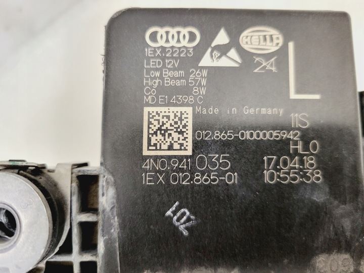фото №11, Audi a8 d5 4n matrix полный led 4n0941035 4n0941036