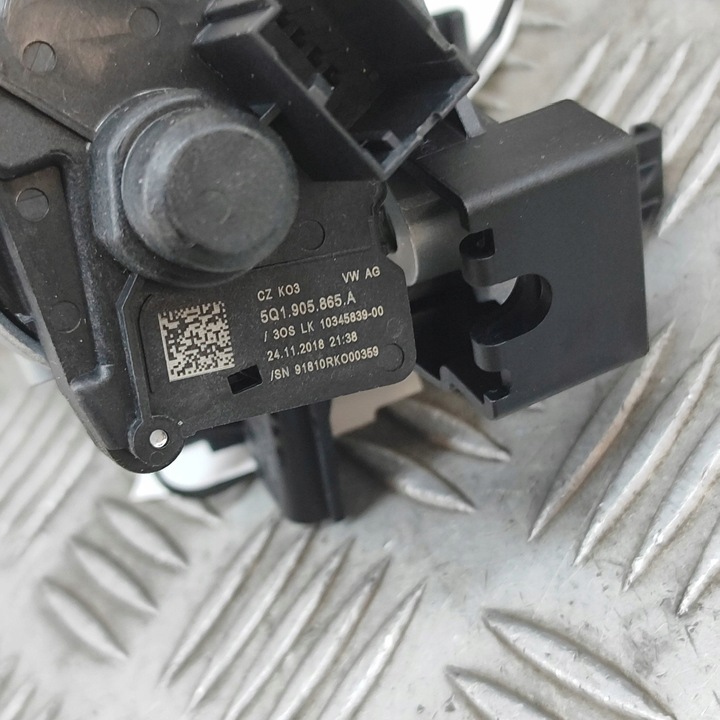 фото №6, Audi q3 f3 2018 замок зажигания