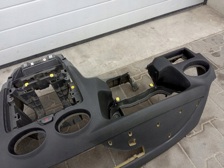 фото №9, Ford focus mk2 2004-10r. - консоль панель подушка