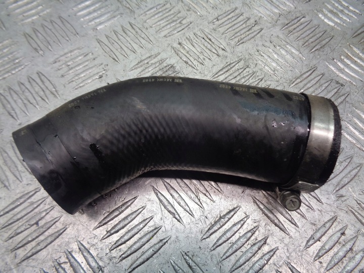 фото №1, Шланг интеркулер турбины avensis t25 2.0 d4d