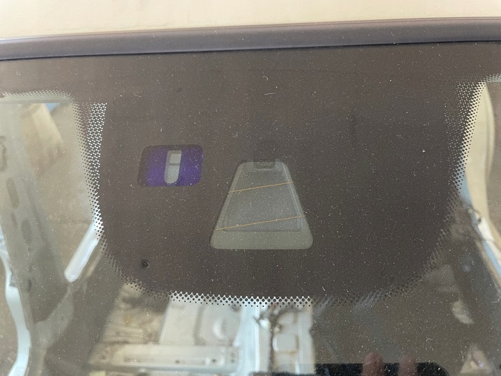 фото №1, Mercedes c класс w204 стекло лобовое камера оригинал 11