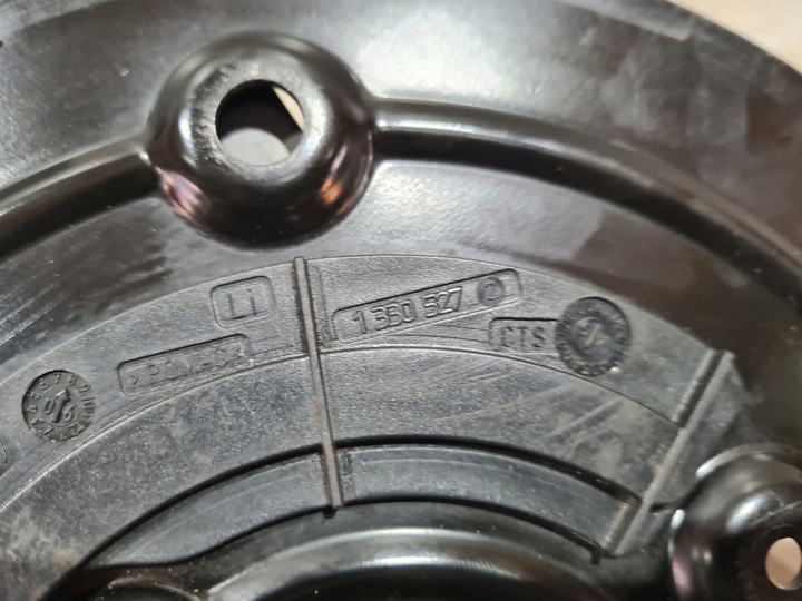 фото №6, Левая спойлер моторчик крыша opel astra h cabrio twin top