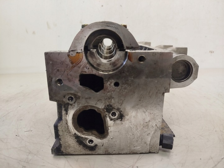 фото №8, Головка двигуна renault 284581 110417781r 1.5 dci