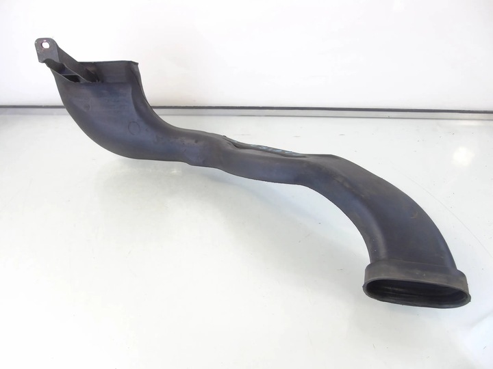 фото №3, Труба воздуховод воздуха opel zafira c 2.0 cdti 13307080