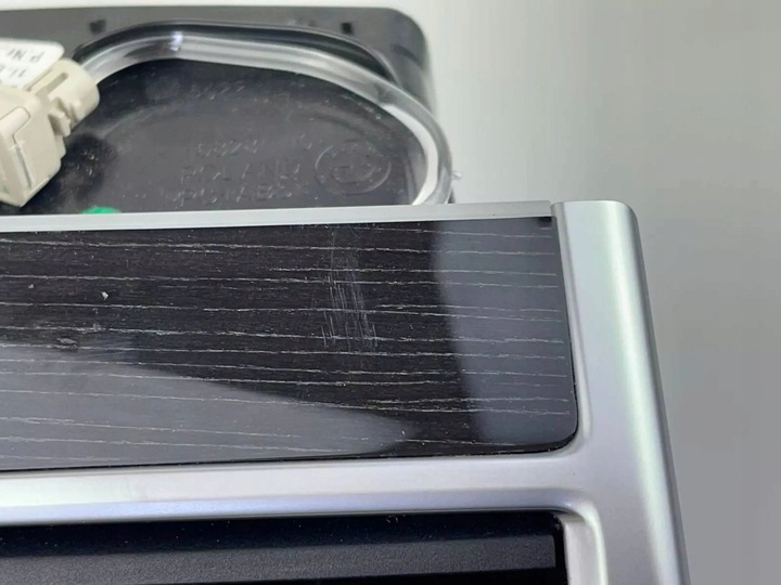 фото №9, Bmw 7 g11 g12 2017 боковая решётка воздуховод панели распределительной