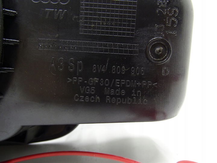 фото №10, Крышка заливка топлива + крышка + амортизатор audi a3 8v ls9r sportback 8v4809906