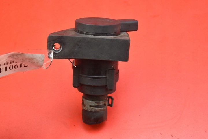 фото №6, Помпа насос циркуляции воды 30950000 audi a4 b8 2.0 tfsi 211 km 07-11