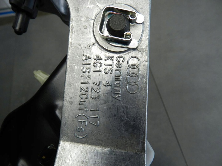 фото №6, Audi a6 c7 педаль тормоза газа 4h1723140c