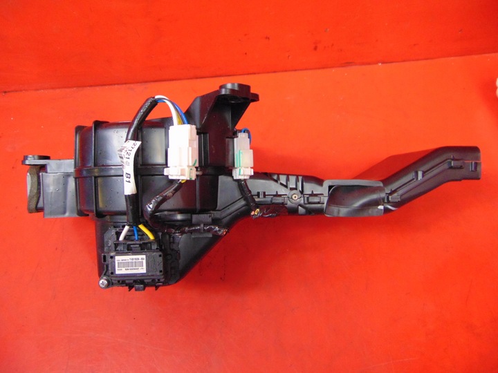 фото №3, Renault koleos 1 i воздуходувка вентилятор воздуховод зад