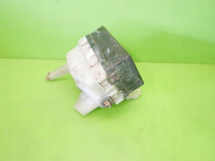 фото №7, Коробка предохранителей nissan x-trail t30 2.0 16v