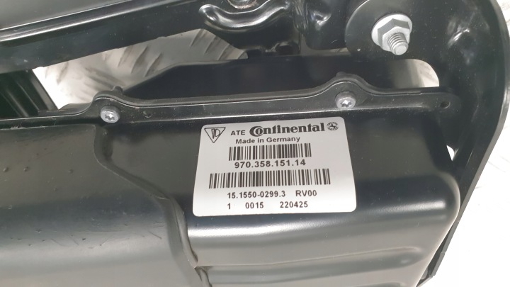 фото №7, Porsche panamera 970 компресор підвіски 97035815114