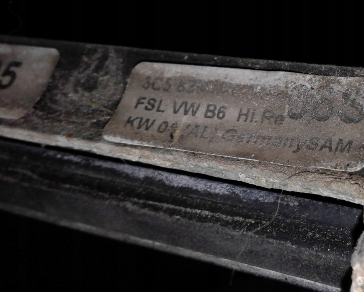 фото №10, Планка накладка правая зад vw passat b6 sedan 05-09