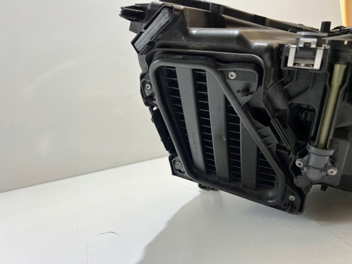фото №11, Фара левая передняя перед полный led audi q3 83a941034