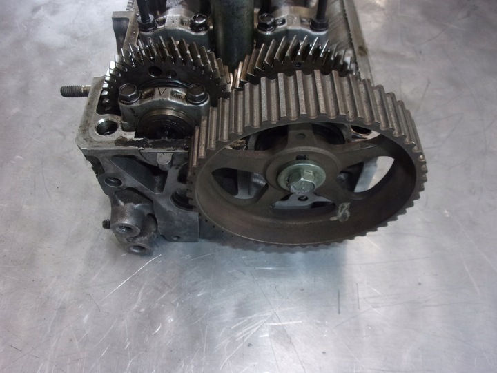 фото №3, Комплектная головка двигателя з крышка клапанов 4a-fe toyota avensis t22 1.6b