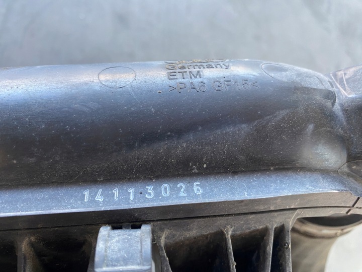 фото №8, Audi a5 8t 2.0tdi труба шланг інтеркулер 8k0145709h
