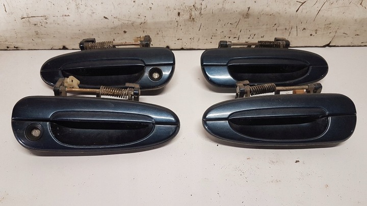 фото №1, Ручка дверь перед левая mazda 626 v gf