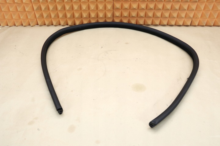 фото №1, Mercedes clk w209 прокладка ліва двері кузовна cabrio a2036971151