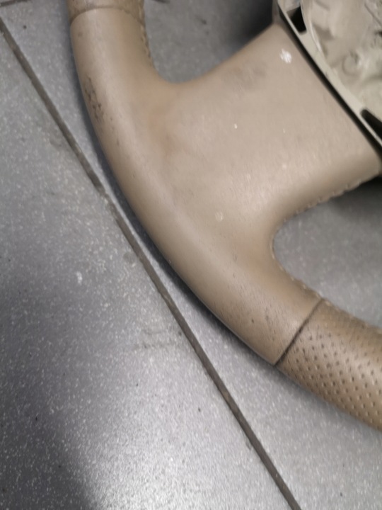 фото №15, Кермо стьобана кремовий audi a6 c6 4f0419091aq