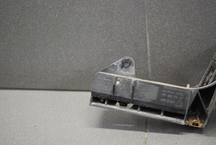 фото №7, Ползун бампера правые зад audi a6 c5 all 427825218