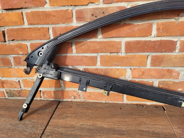 фото №13, Audi a4b7 рамка двері перед передня права