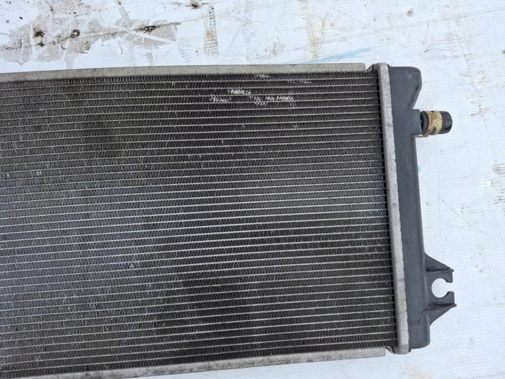 фото №5, Mitsubishi outlander iii 2.0 phev радиатор основний  21304a637