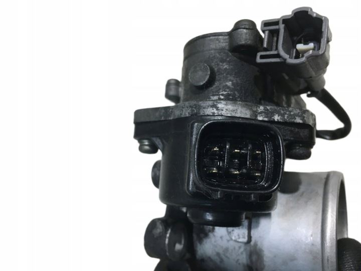 фото №5, Дроссельная заслонка toyota avensis t25 2.0 d4d 89672-21020