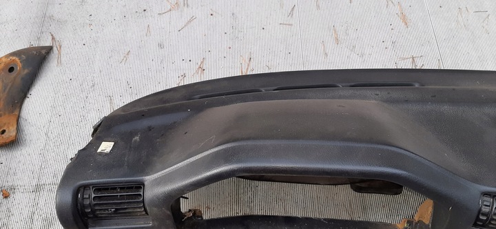 фото №11, Панель роздавальна bmw e30 гарна