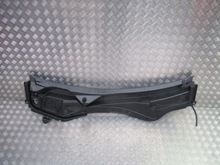 фото №7, Maserati levante панель под лобовым стеклом 670193967