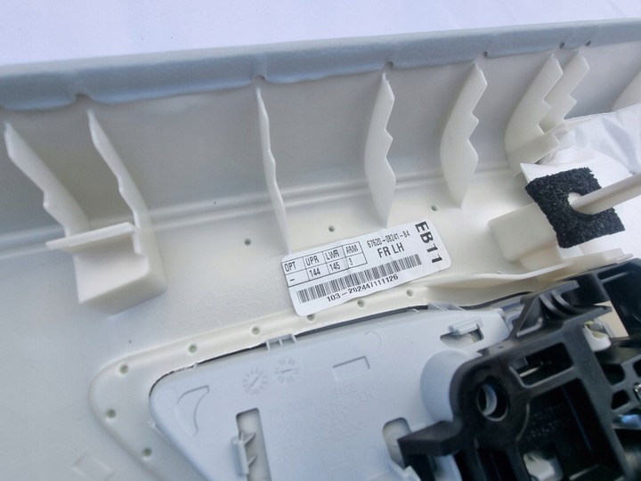 фото №9, Toyota sienna 2.5 гібрид xse limited боковина двері лівий перед 2021-