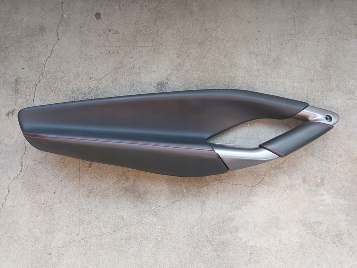 фото №9, Сиденья обшивки обивка средство комплектный ferrari f8 spider