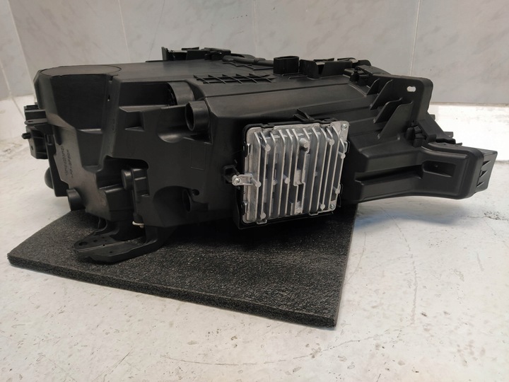 фото №11, Volvo xc60 ii фара лампа перед права led mid комплектна перетворювач