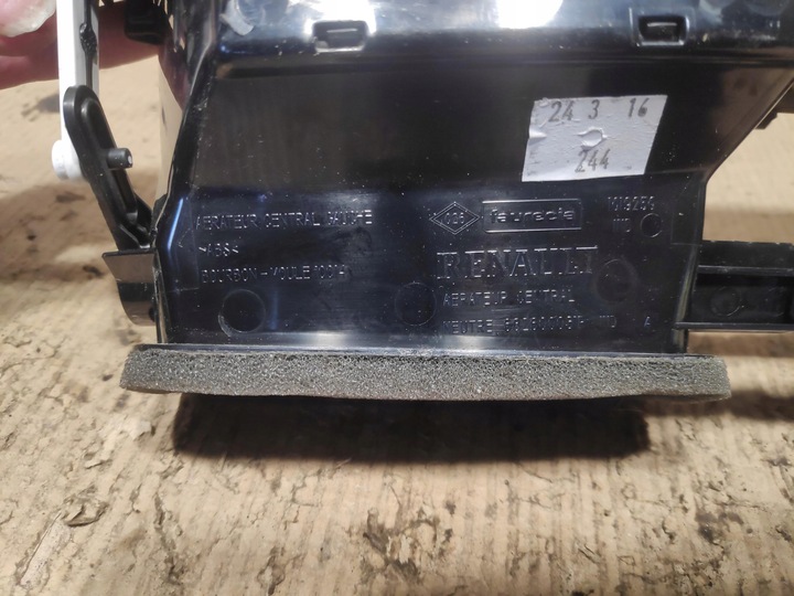 фото №5, Решётка воздуховод средняя renault scenic iii 682600031r